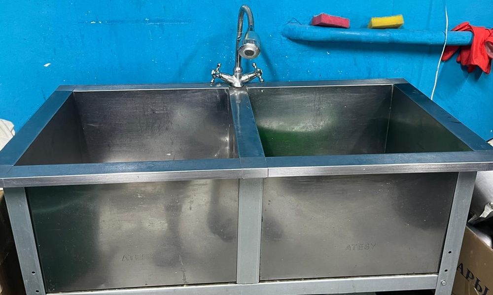 Мойка для мытья посуды