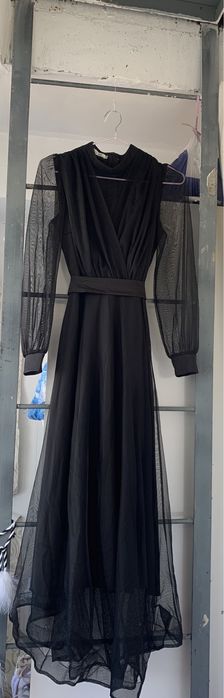 Платье вечерние