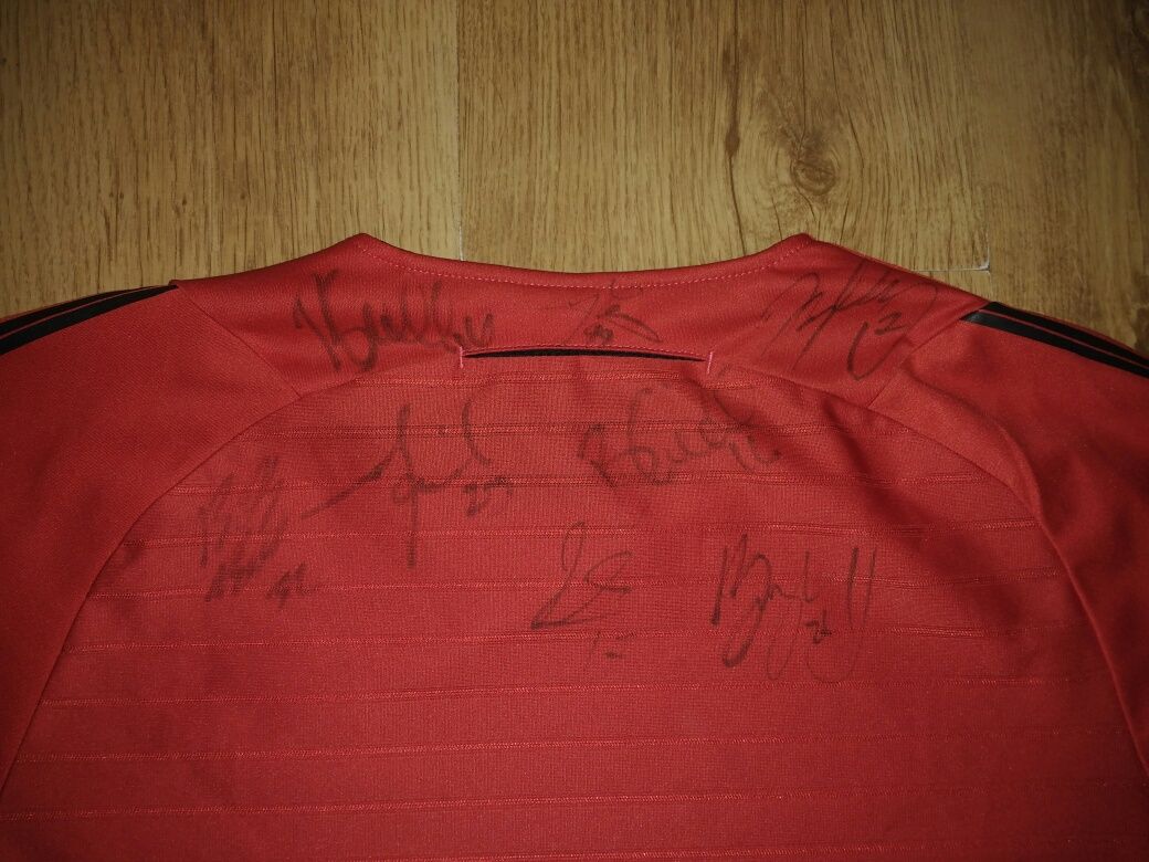 Tricou fotbal cu autografe Adidas MLS DC United mărimea 14 ani sau S