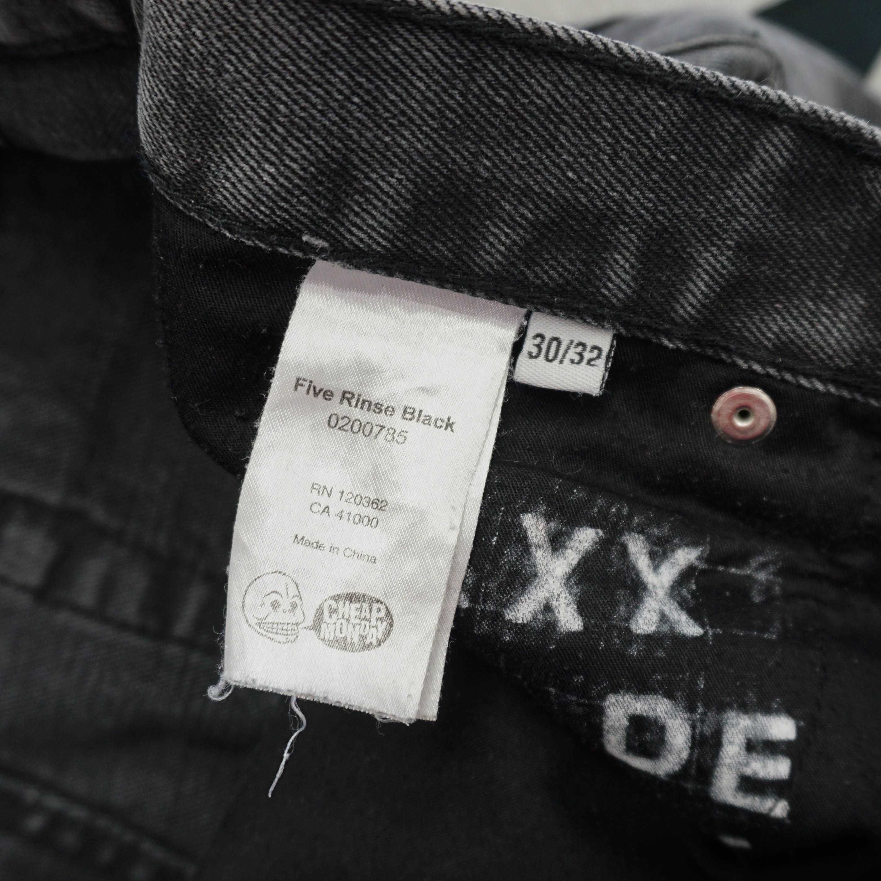 РАЗПРОДАЖБА - Cheap Monday мъжки шорти/къси дънки - 30