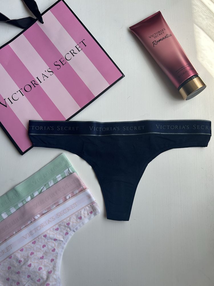 Victoria`s Secret нови оригинални дамски бикини тип прашки M размер