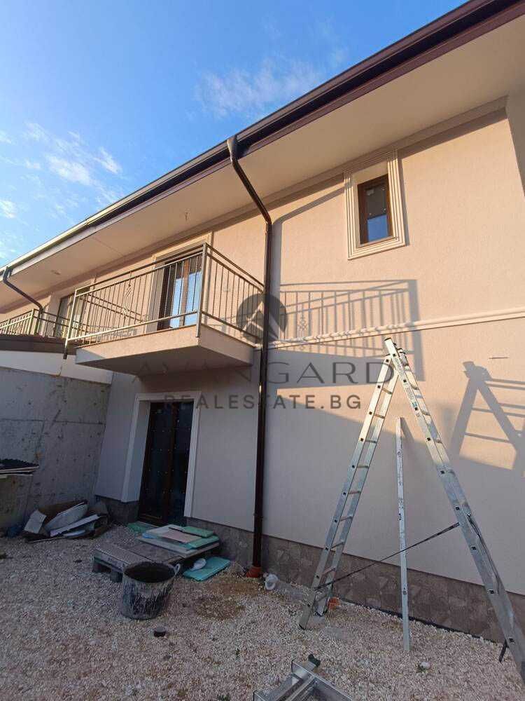 Продава се Къща в с. Марково, Област Пловдив - 192 кв.м за 1208 €/кв.м - Снимка #5