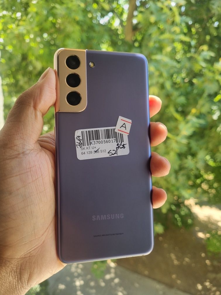 Samsung s21.   8/ 256gb