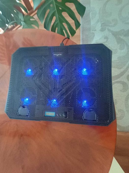 Laptop gaming Acer Nitro V 15 ANV15-41 cu rtx 4060