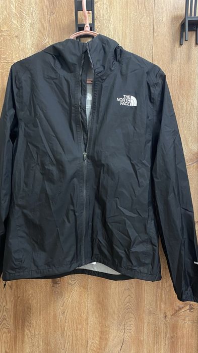 Ветровка the north face S размер