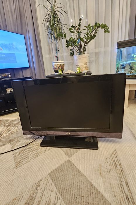 Телевизор TCL бу