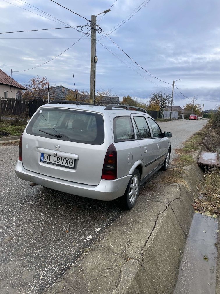 Vând Opel Astra G