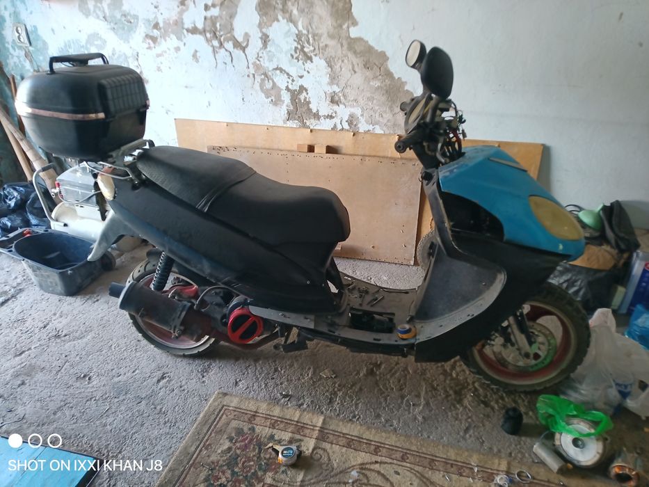 Продам скутер хорошее состояние