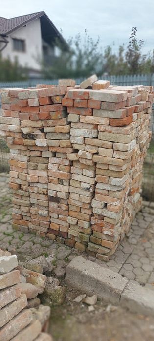 Vand caramida din demolari