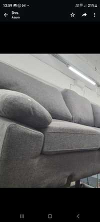 Canapea JISK este absolut nouă ,sigilată !de 3 locuri ,nefolosită !