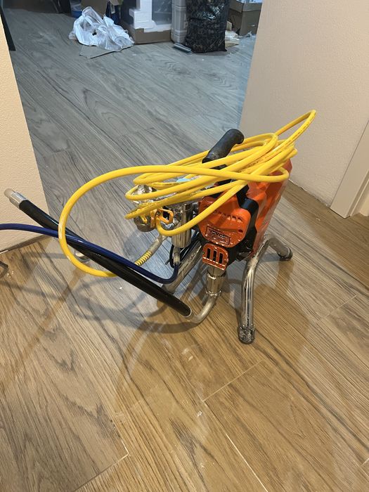 Pistol vopsit airless VEVOR 2000W cu furtun pt interior și exteriorPro