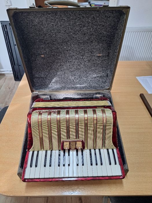 Acordeon Hohner Concerto II