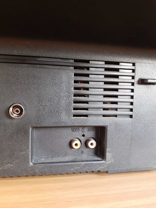 телевизор orion 20 инча