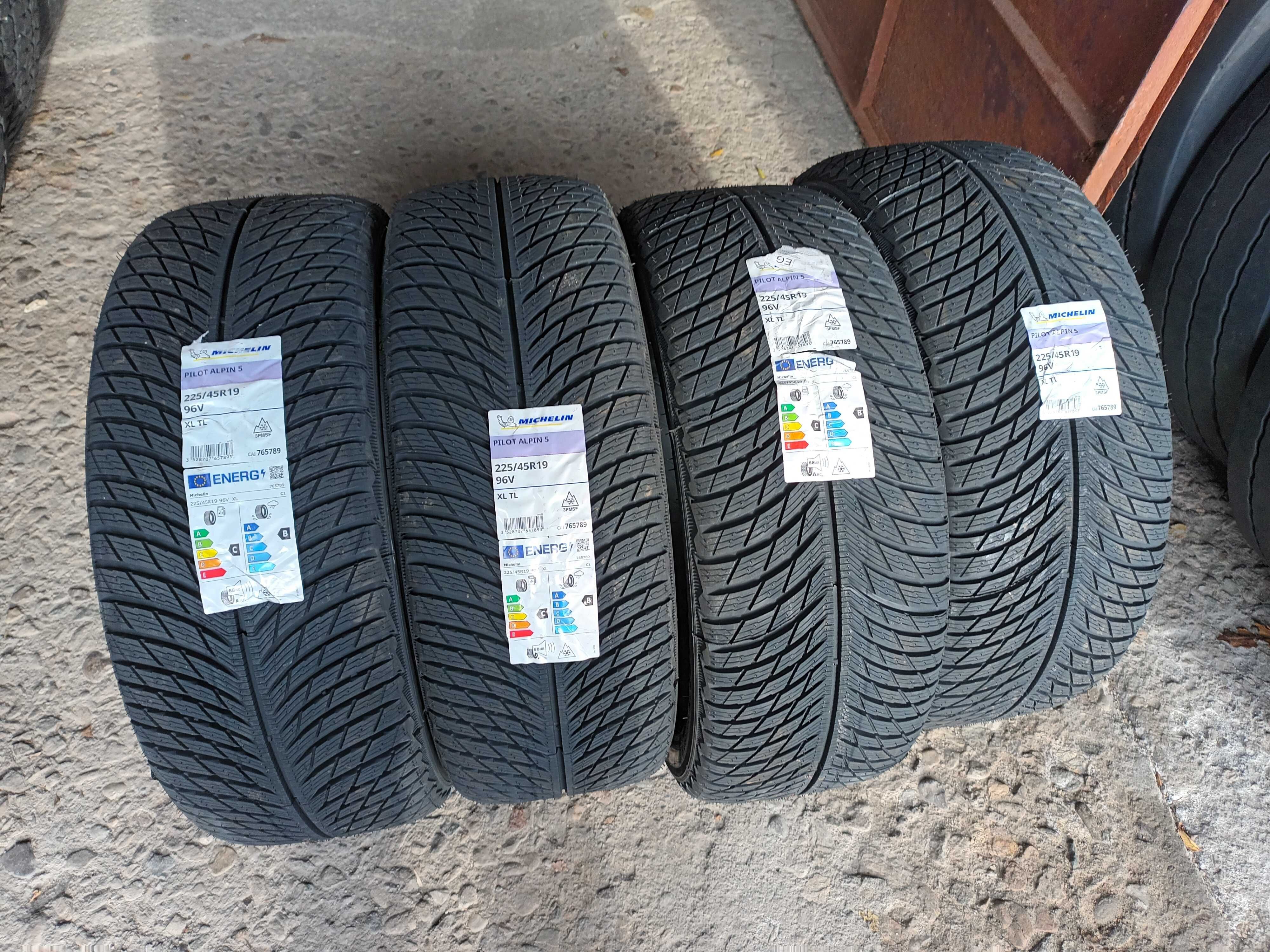 4 Нови зимни гуми 225/45 R19 Michelin Pilot Alpin 5 96V made in France