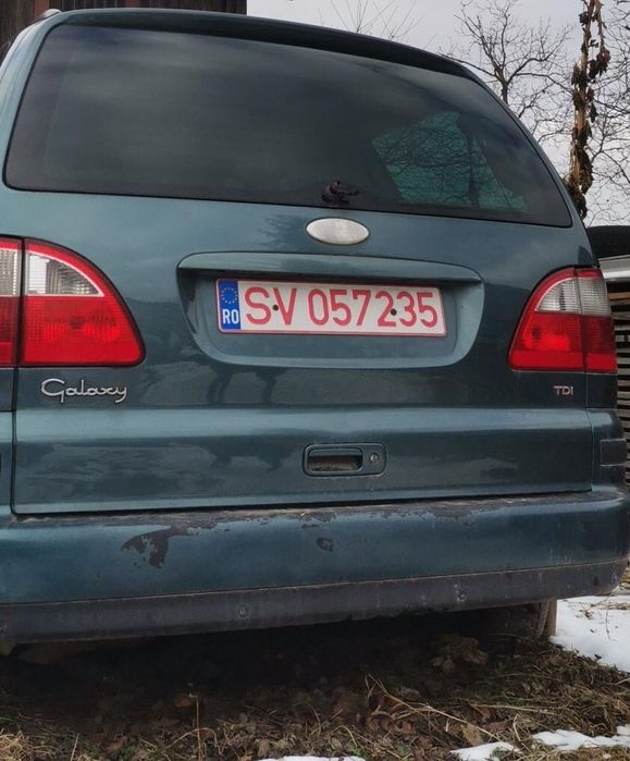 Vând sau dezmembrez Ford Galaxy