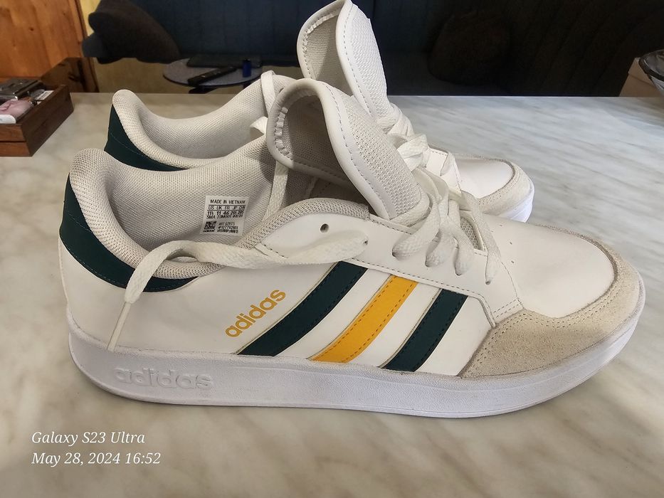 Аdidas  Breakanet