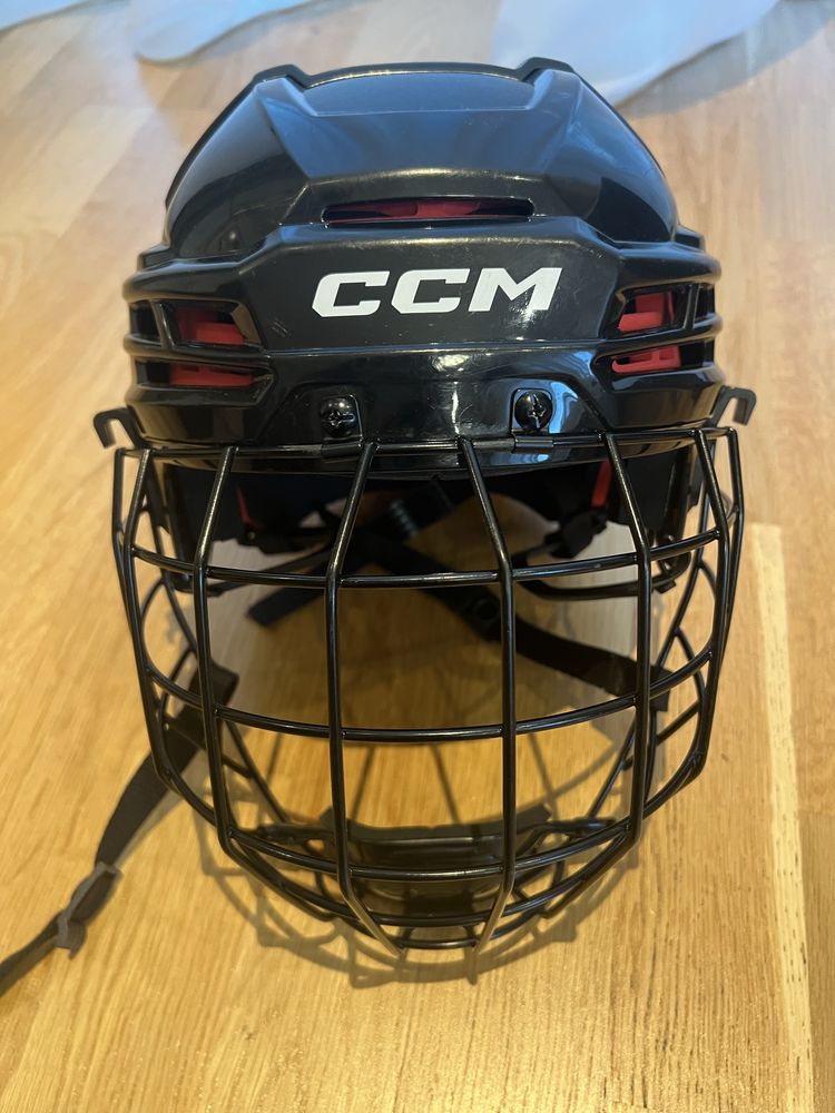 Шлем  CCM за хокей