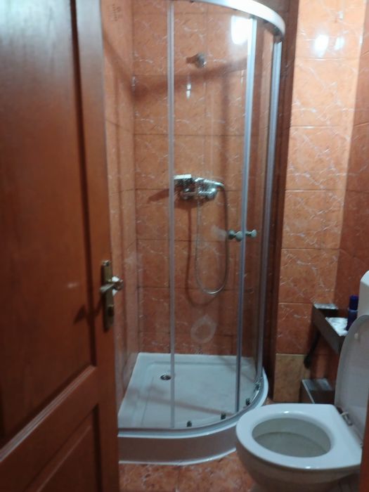 Închiriez garsonieră pe termen lung