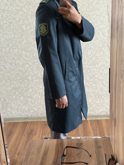 Продам форму состояние почти новый