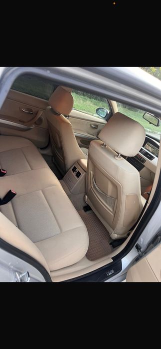 BMW 320i газ/бензин