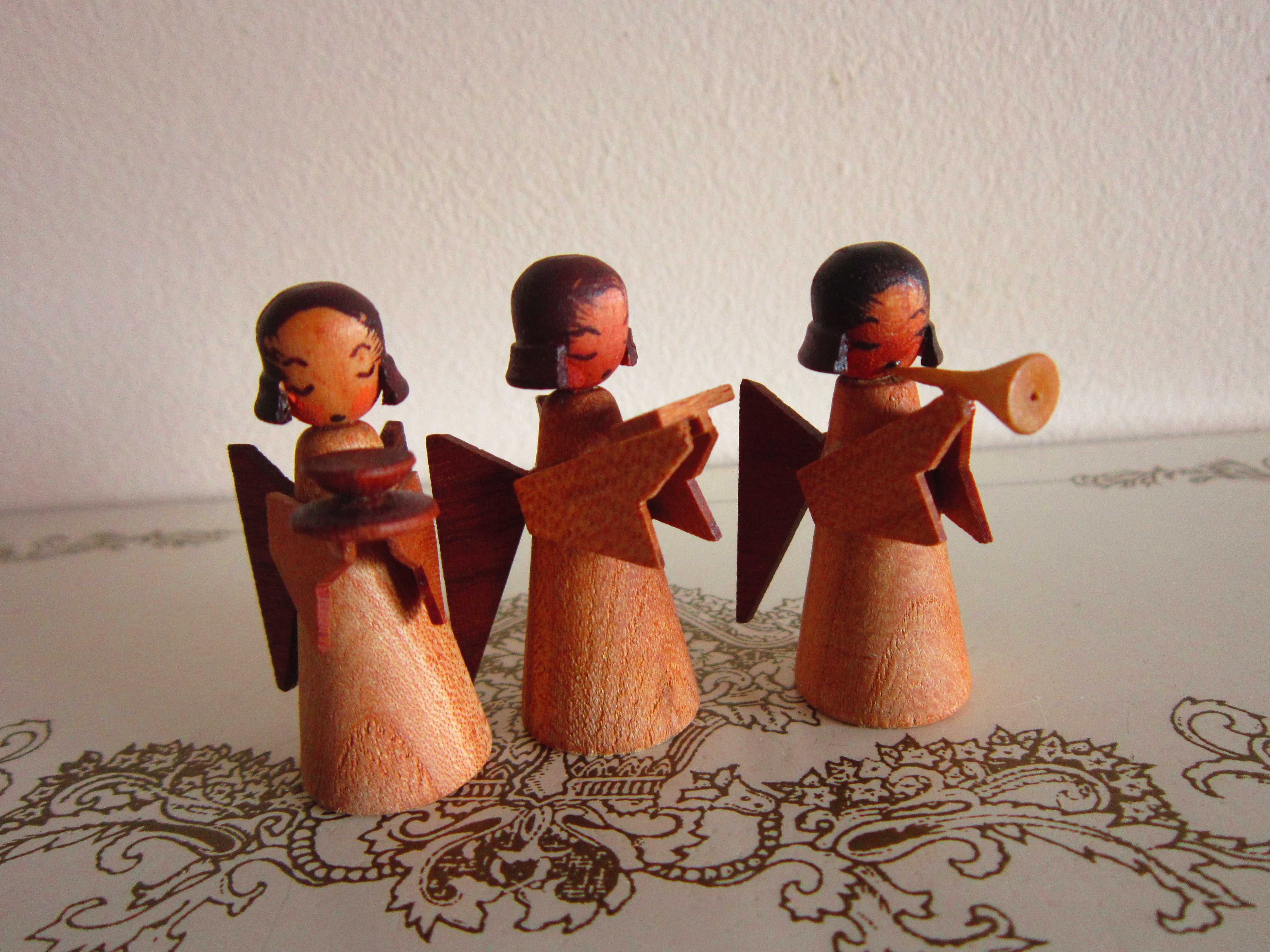 cadou rar 23 miniaturi de colectie lemn handmade Germania anii'60