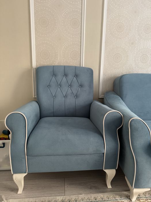 Диван +2кресло бу