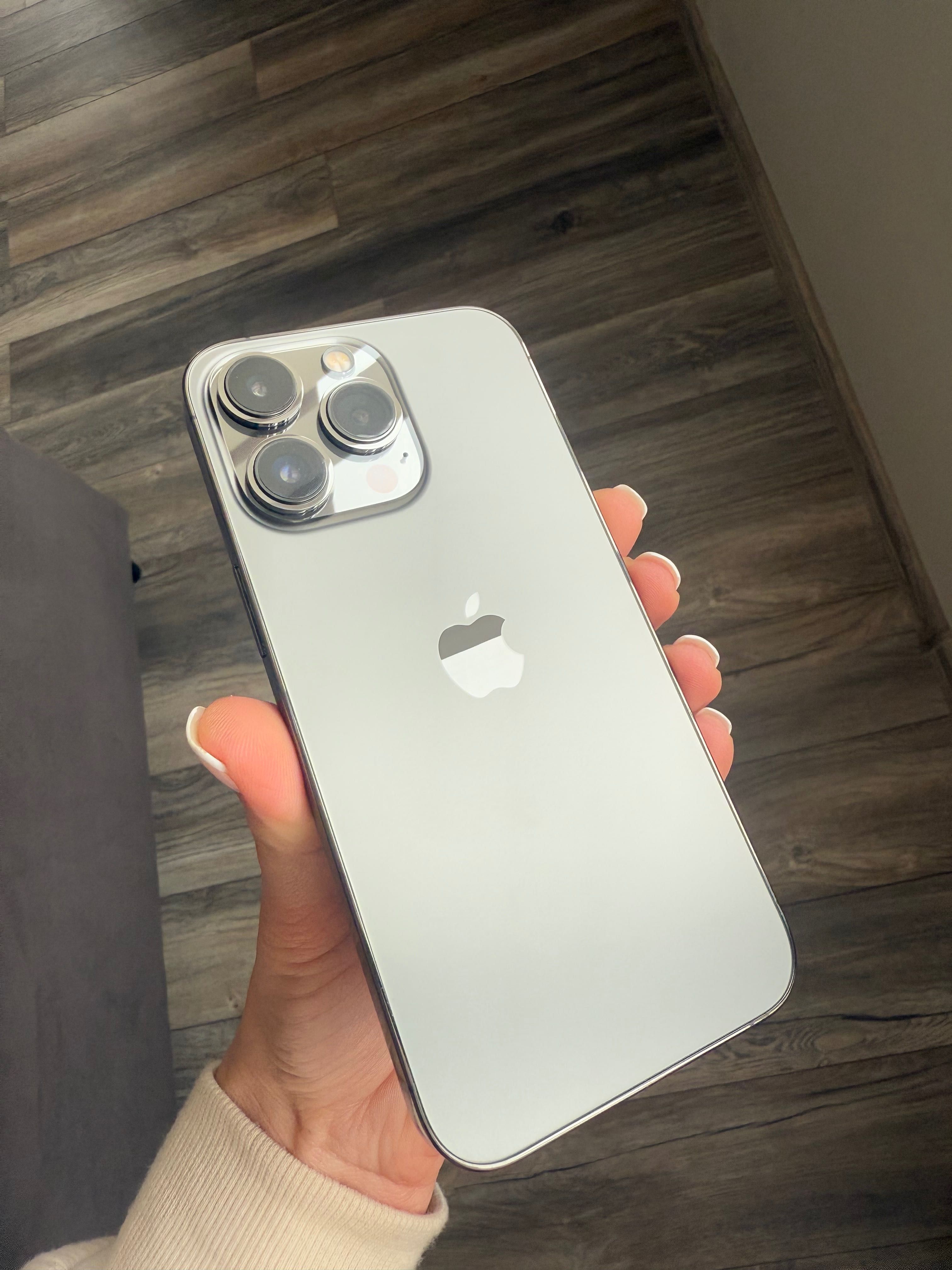 iPhone 13pro КАТО НОВ