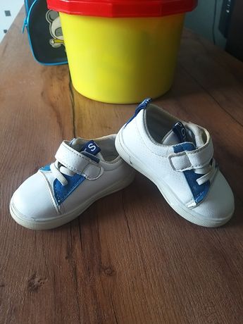 Детская обувь для мальчиков.