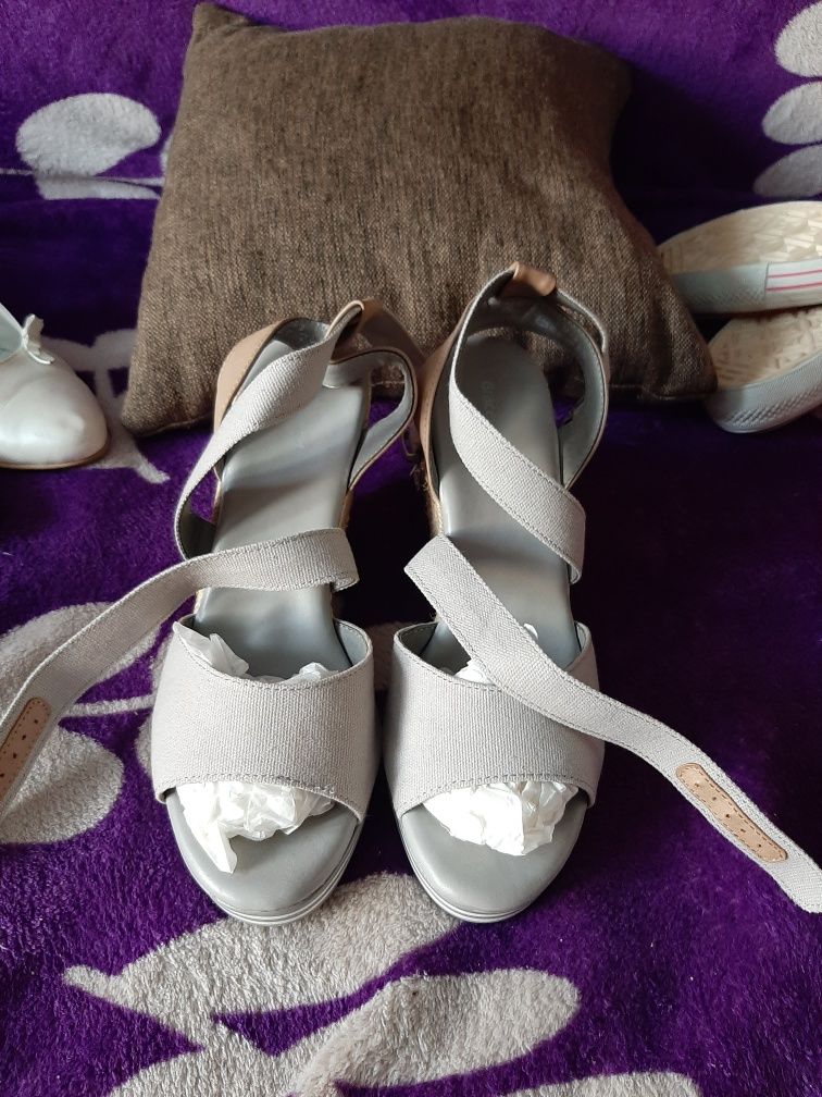 Lot sandale dama