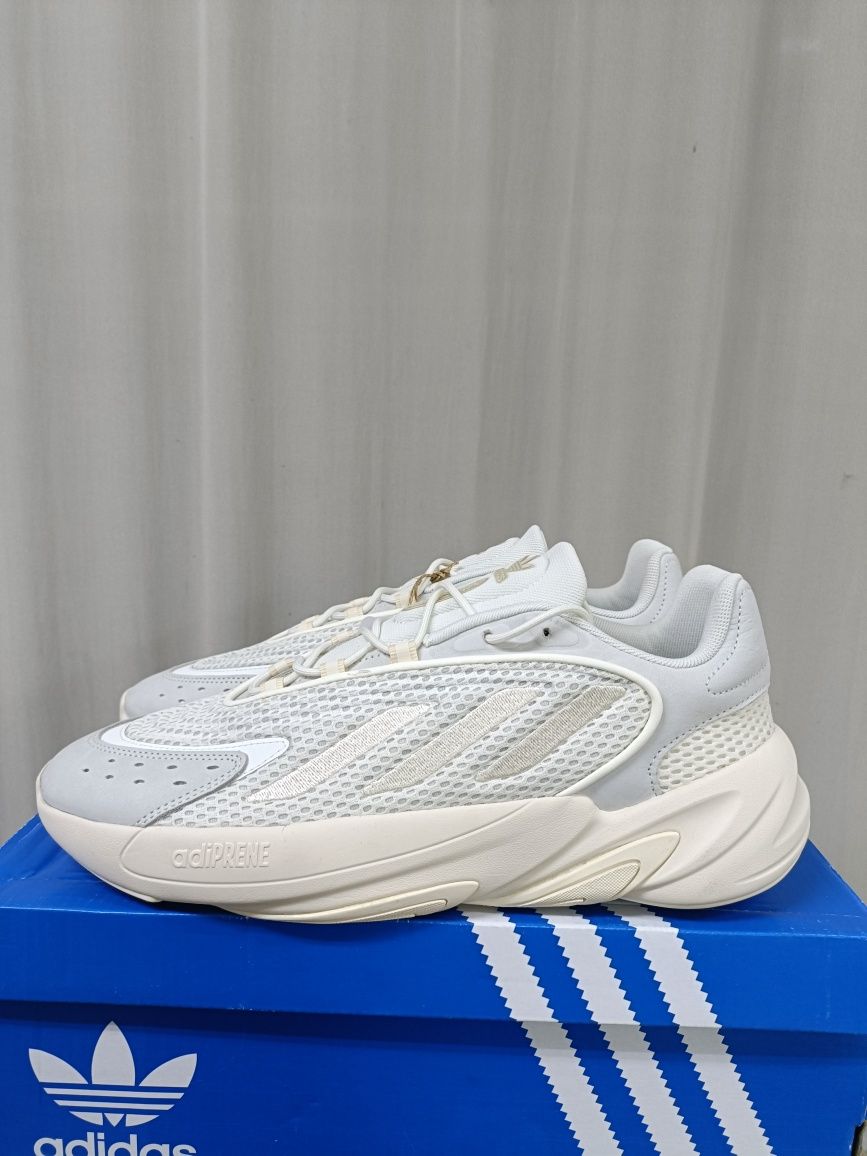 Adidas Ozelia номер 45 1/3 код 11A