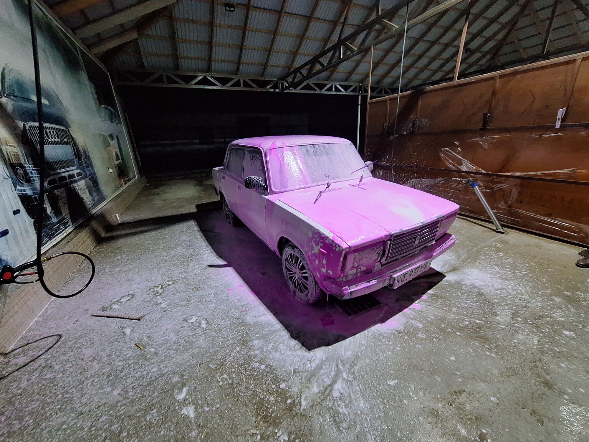 Vaz 2107 srochno sotiladi .dakumenti 100% toʻliq.