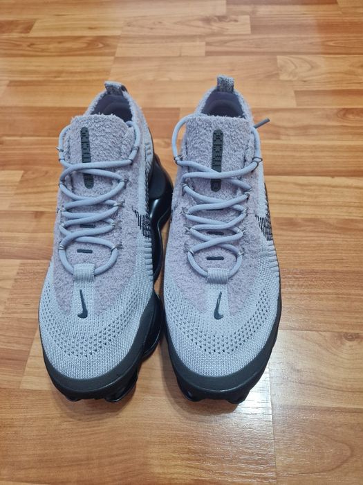 Adidași Vapormax Scorpion nou