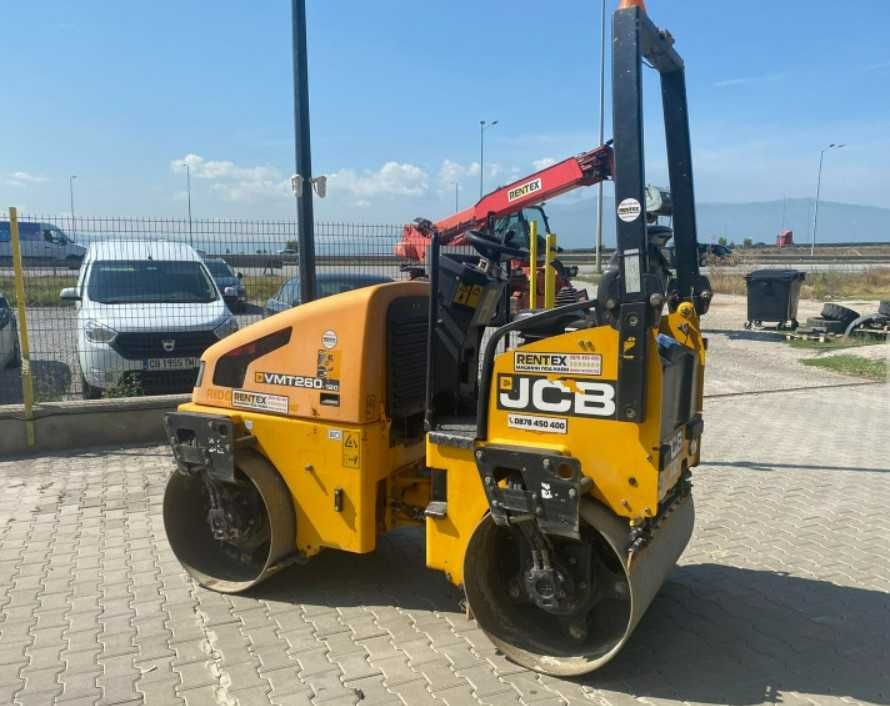 Валяк 3т JCB VMT260