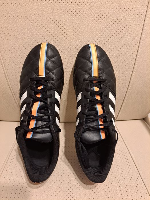 Ghete Fotbla Adidas 11Questra FG