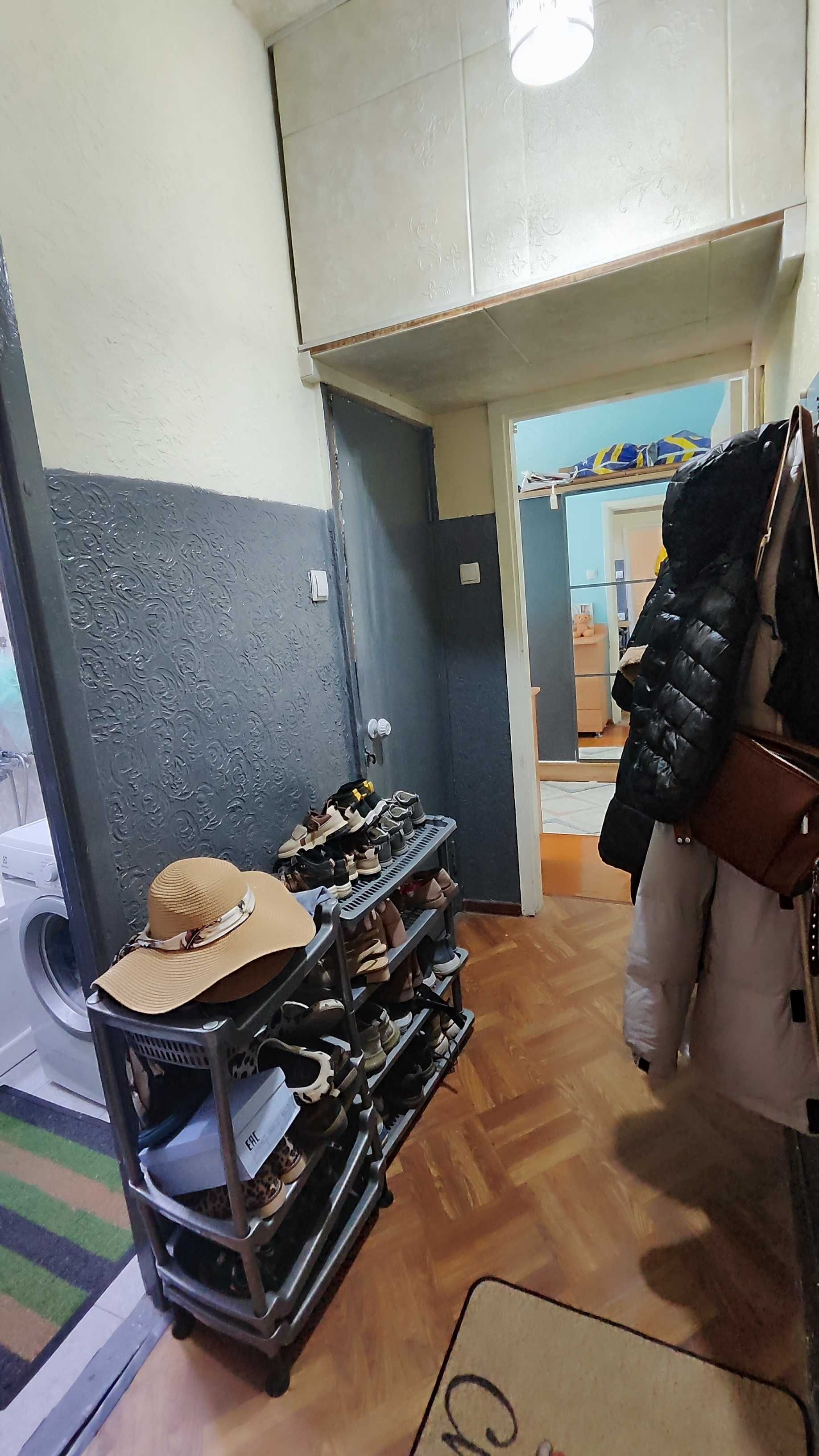 2-ух комн. квартира, Ялангач (высоковольтный), 2 этаж, 4 этаж. дома