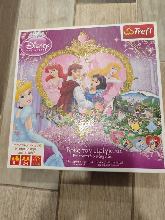 Настолни игри , пъзели , проектор за деца , шевна нашивката на детска