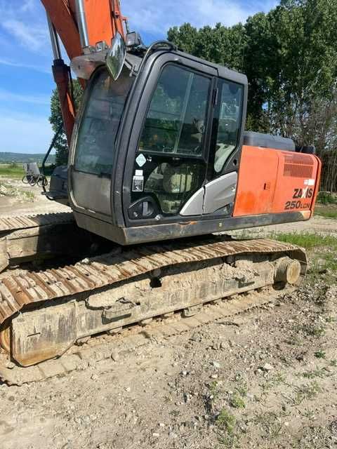 Excavator Hitachi ZX250 Brat lung