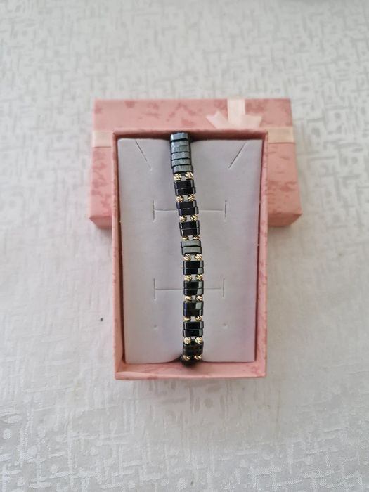 Coliere , bratari ,inele ! Prețul difera in funcție de model!