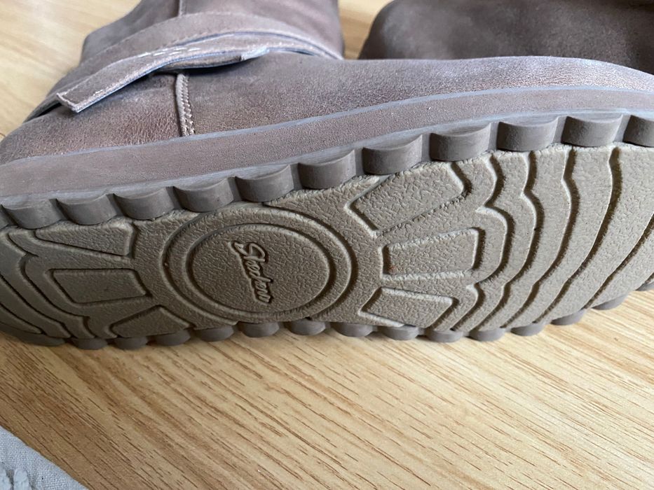 Cizme skechers  iarna