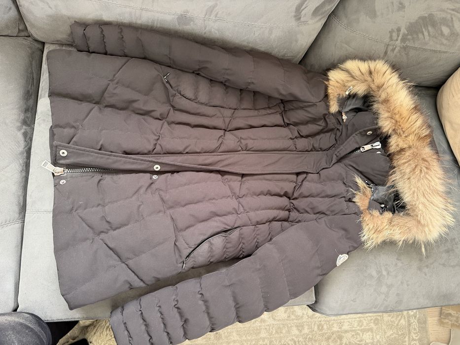 Оригиналнo яке Moncler