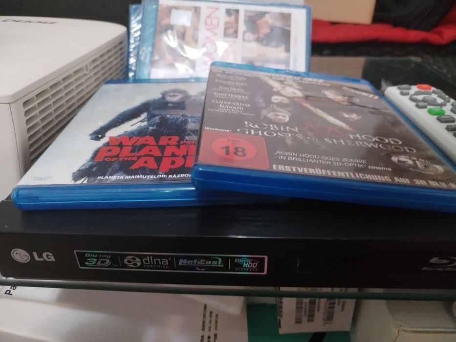 Lot electronice la pachet toate! sant perfect!stare de functionare