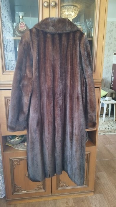 Верхняя женская одежда