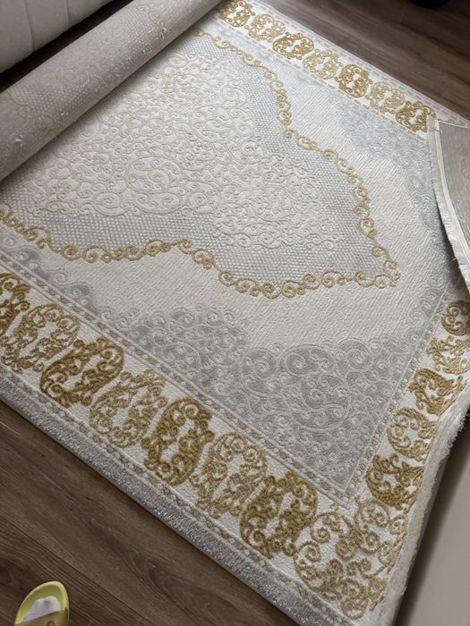 Ковер почти  турецкий