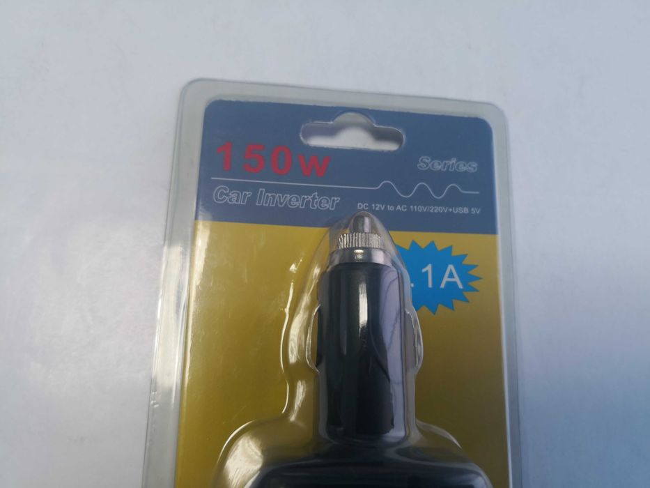 Invertor tensiune 12 V 150 W