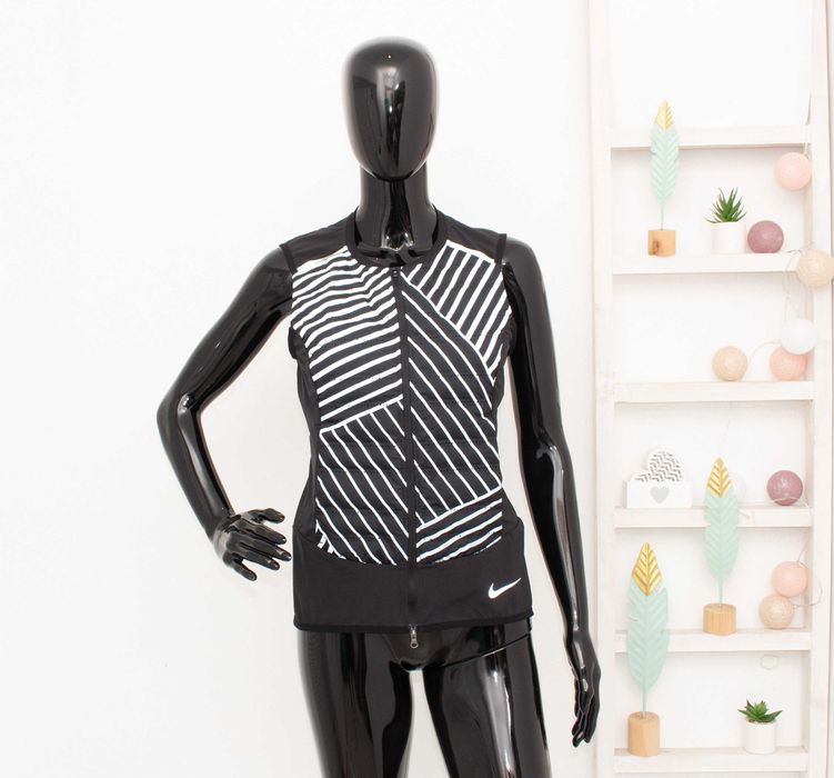 Nike Aeroloft Puffer Vest дамски пухен елек за бягане рефлектив XS