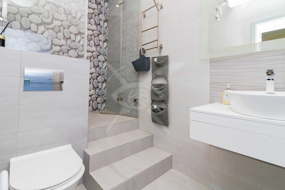 Продава се Многостаен апартамент в София, Център - 130 кв.м за 2693 €/кв.м - Снимка #3