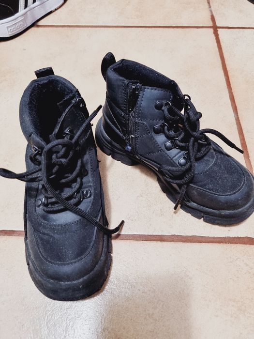 Adidasi, ghete, sandale baieti