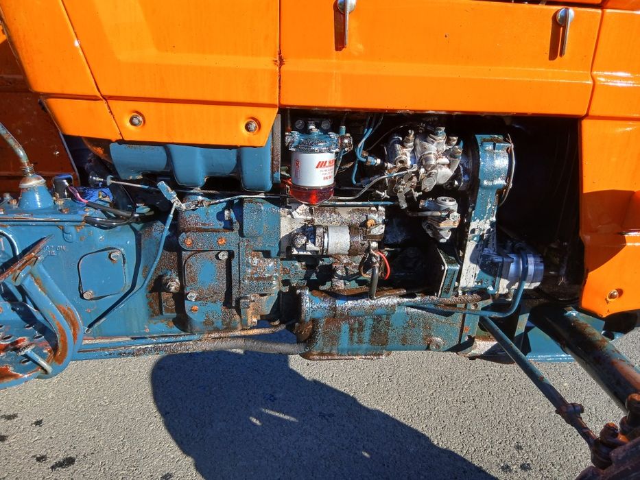 Tractor Fiat 450 45 cp in 3 cilindri recent adus ,in stare perfecta