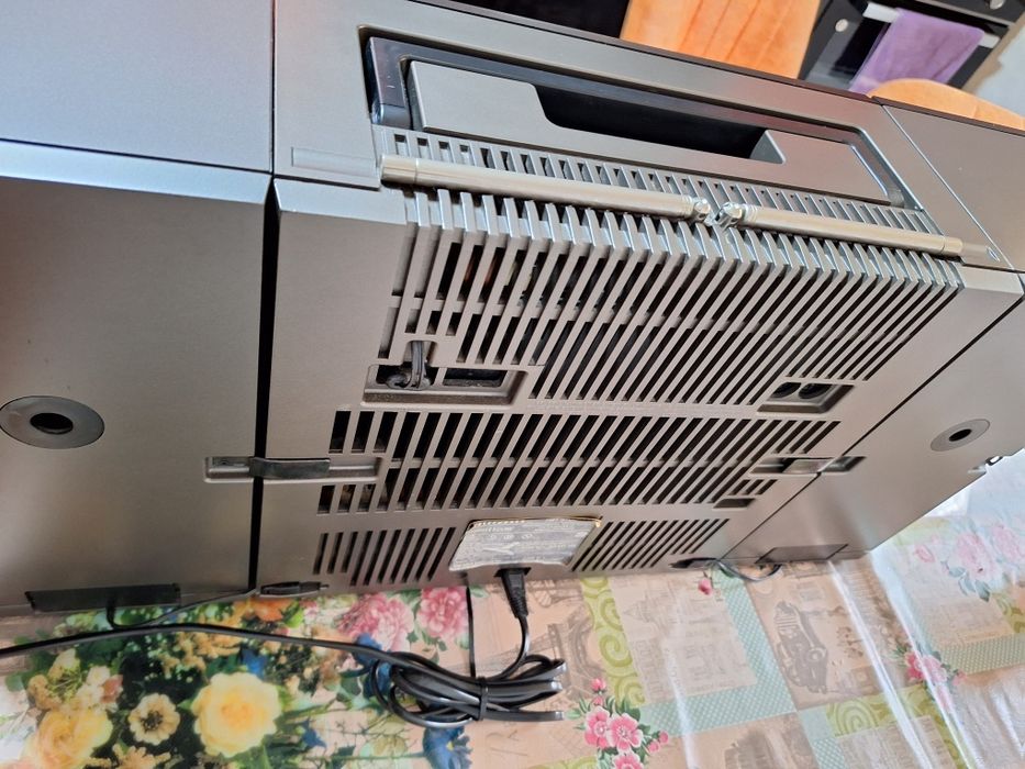 Vând radio casetofon hi-fi studio 1m