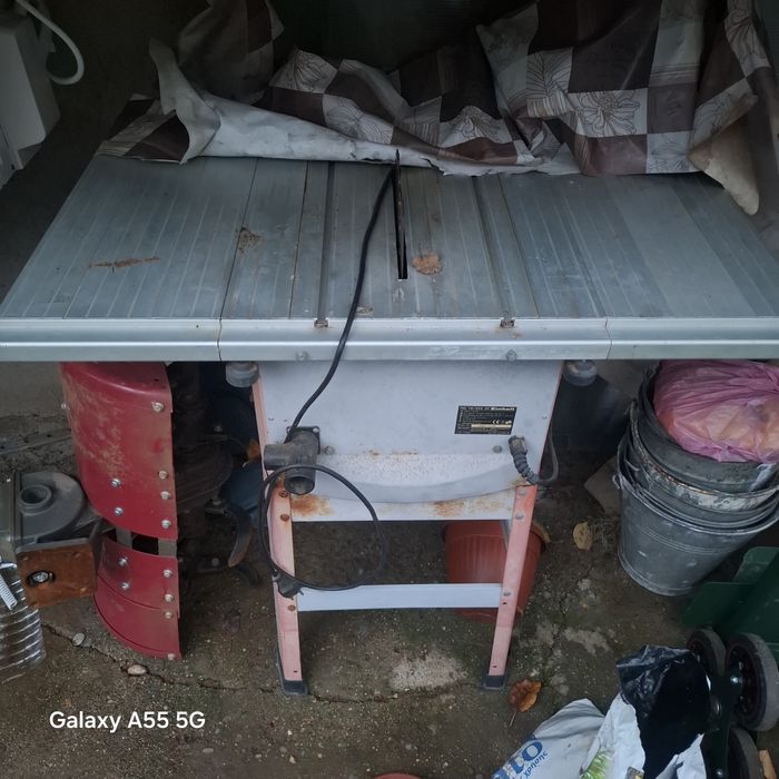 Настолен циркуляр